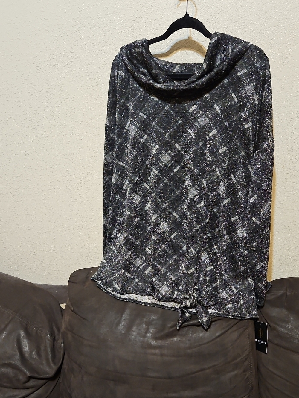 I.N. Studio Black & Gray Cowl Neck Tie-Hem Sparkly Plaid Top